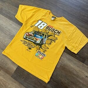 Y2K NASCAR Kyle Busch #18 M&M Racing Yellow T Shirt‎ Men's Sz XL READ MORE